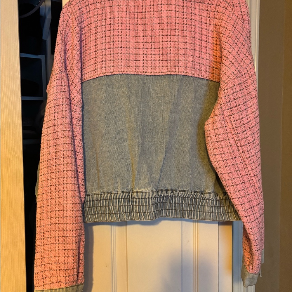 Pink Textured Jacket - Picture 3 of 5